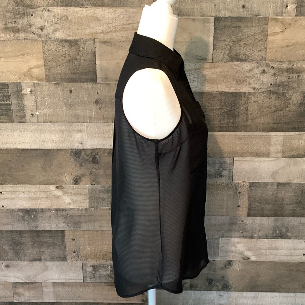 Express Original Fit Sleeveless Portofino Shirt - Picture 3 of 16